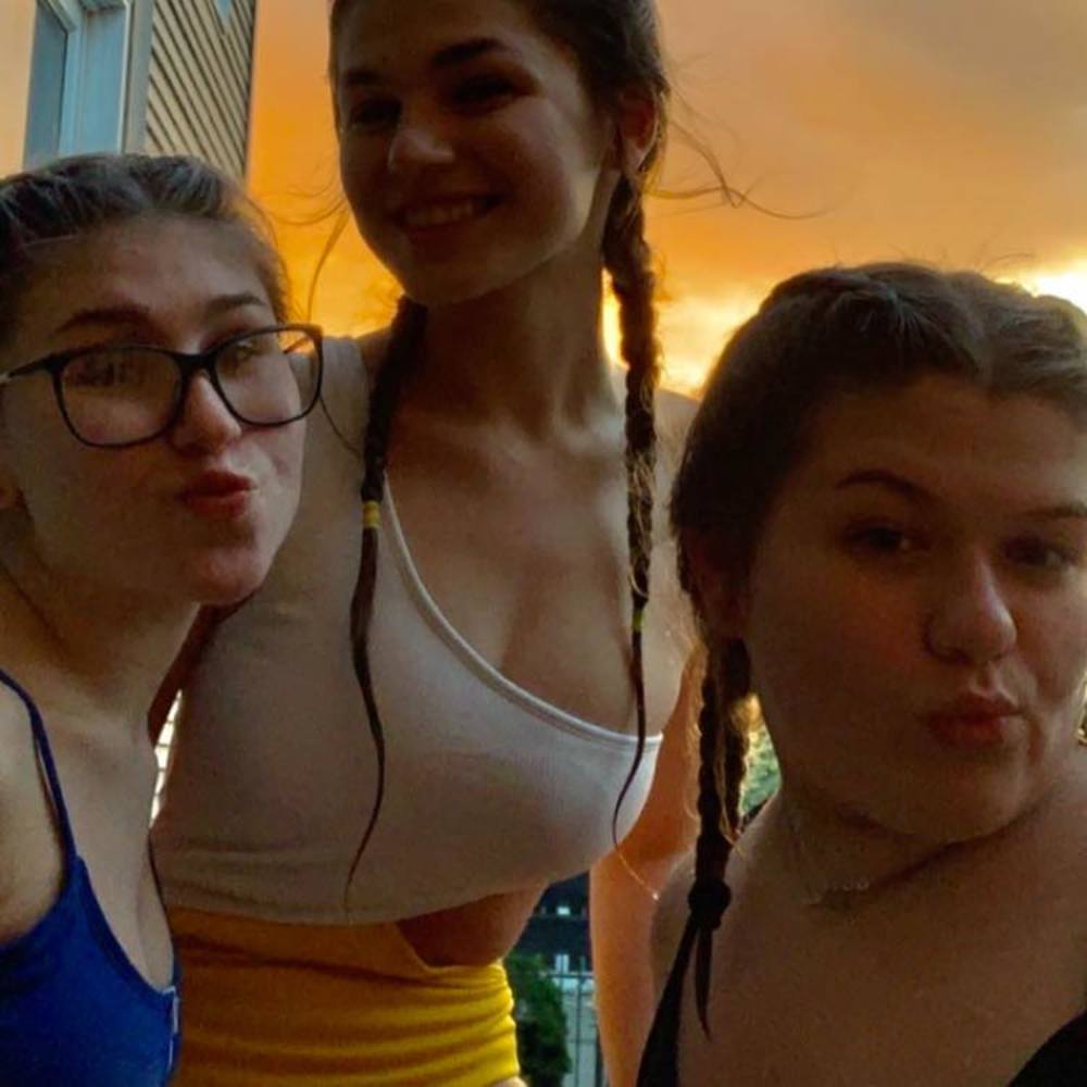 Meet your Posher, Taylor